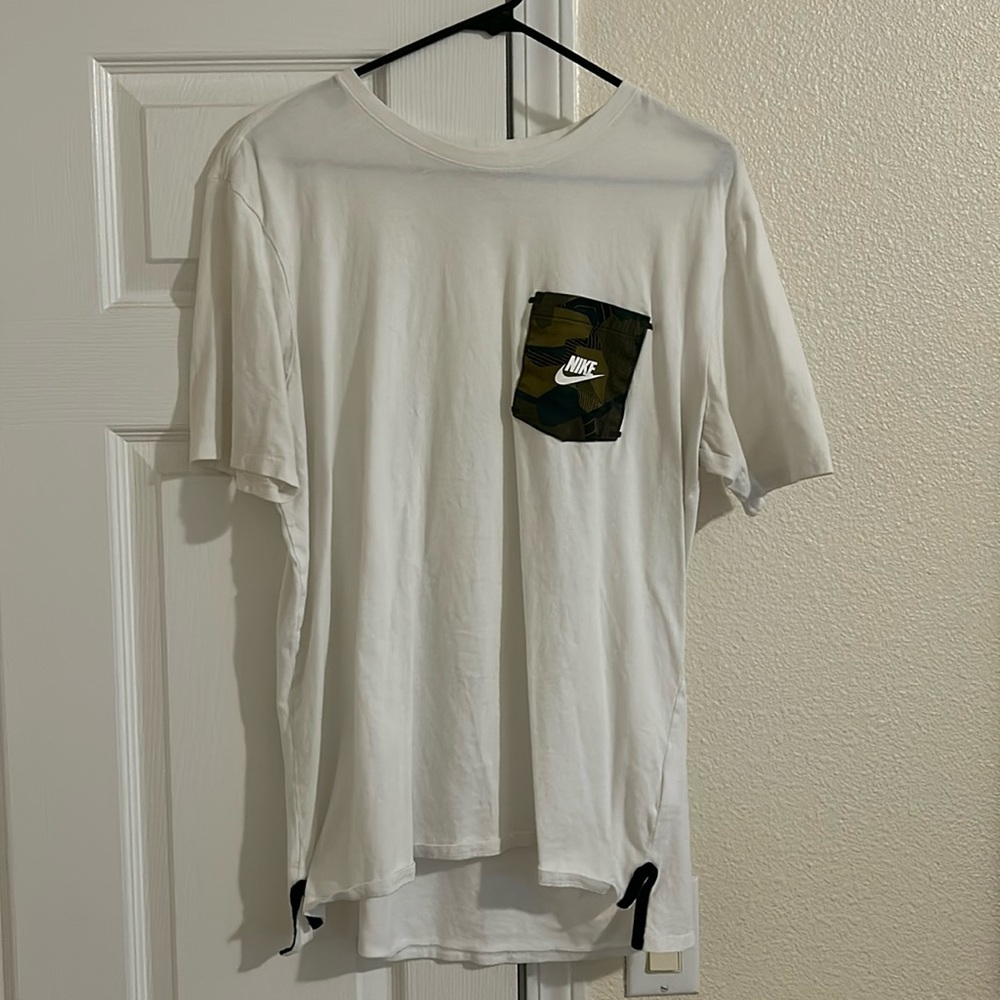 Nike Pocket Tall Tee Sz. L